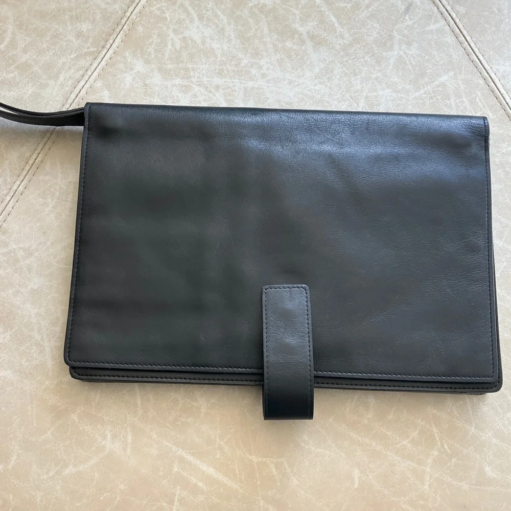 VERSACE La Medusa Black Leather Small Travel Bag w/ Silver Logo Clasp GUC